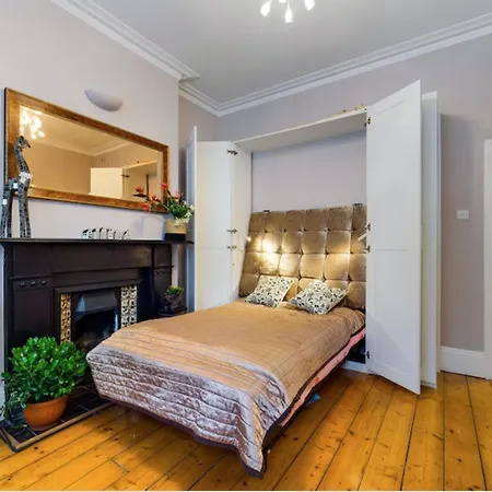 The Clapham Apartment With Private Patio Londra Esterno foto