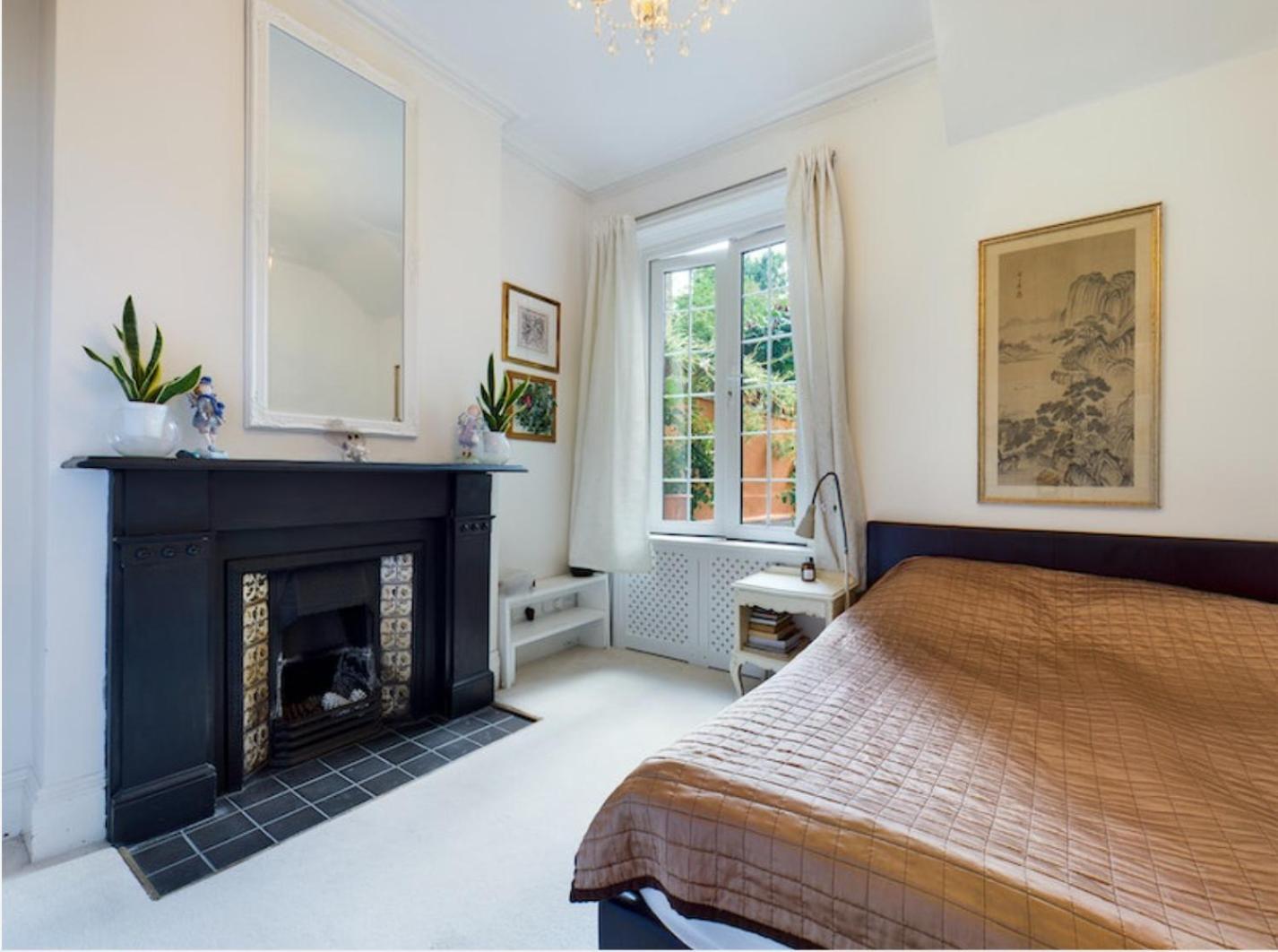 The Clapham With Private Patio Londra